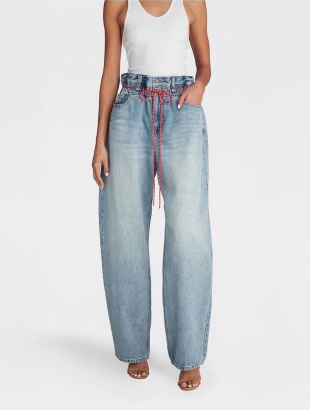 KBB by Kahlana Highest Rise Barrel Leg Paperbag Jean Light Wash 12 NWT boho